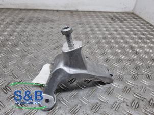 Begagnade Motorfäste Audi A6 (C7) 2.8 V6 24V FSI Pris € 30,00 Marginaltabell erbjuds av Schaap & Bron