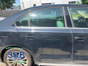 Begagnade Bakdörr, 4-dörrars, höger Volkswagen Jetta IV (162/16A) 1.4 TSI Hybrid 16V Pris € 175,00 Marginaltabell erbjuds av Schaap & Bron