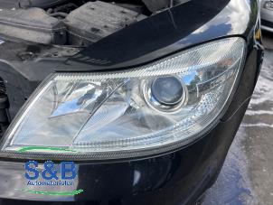 Begagnade Strålkastare, vänster Skoda Octavia Combi (1Z5) 1.4 TSI 16V Pris € 125,00 Marginaltabell erbjuds av Schaap & Bron