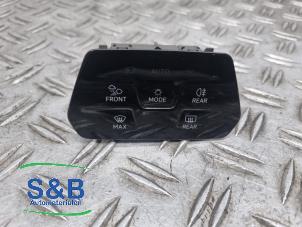 Gebruikte Licht Schakelaar Volkswagen Golf VIII (CD1) 1.5 eTSI 16V Prijs € 49,99 Margeregeling aangeboden door Schaap & Bron