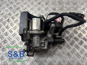 Begagnade Robotiserad växellåda Volkswagen Lupo (6X1) 1.2 TDI 3L Pris € 199,99 Marginaltabell erbjuds av Schaap & Bron