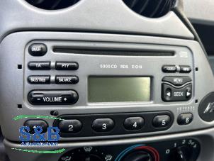 Gebruikte Radio Ford Ka I 1.3i Prijs € 35,00 Margeregeling aangeboden door Schaap & Bron