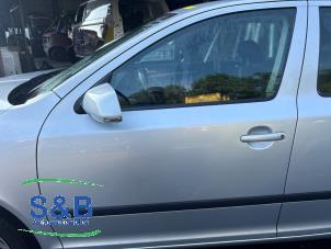 Używane Drzwi lewe przednie wersja 4-drzwiowa Skoda Octavia (1Z3) 1.8 TSI 16V Cena € 80,00 Procedura marży oferowane przez Schaap & Bron
