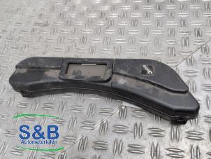 Gebruikte Sleepoog voor Volkswagen Up! (121) 1.0 12V 75 Prijs € 24,99 Margeregeling aangeboden door Schaap & Bron