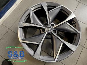 Używane Obrecz Skoda Enyaq iV Coupe RS Cena € 299,00 Procedura marży oferowane przez Schaap & Bron