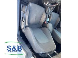 Używane Zestaw powlok (kompletny) Volkswagen Scirocco (137/13AD) 2.0 TDI 16V Cena € 275,00 Procedura marży oferowane przez Schaap & Bron