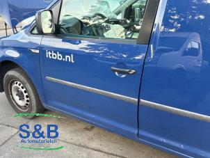Używane Drzwi lewe wersja 2-drzwiowa Volkswagen Caddy IV 2.0 TDI 75 Cena € 349,99 Procedura marży oferowane przez Schaap & Bron