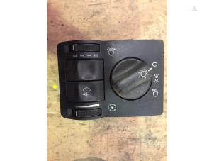 Gebruikte Schakelaar Licht Opel Astra G (F08/48) Prijs € 10,00 Margeregeling aangeboden door F. van den Mosselaar autodemontage