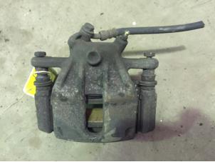 Używane Zacisk hamulcowy lewy przód Nissan Micra (K12) 1.4 16V Cena € 25,00 Procedura marży oferowane przez F. van den Mosselaar autodemontage