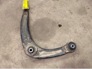 Używane Wahacz zawieszenia prawy przód Peugeot Partner (GC/GF/GG/GJ/GK) 1.6 HDI 75 16V Cena € 35,00 Procedura marży oferowane przez F. van den Mosselaar autodemontage