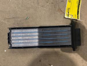 Begagnade Värmeelement Peugeot 308 (L3/L8/LB/LH/LP) 1.6 HDi Pris € 14,50 Marginaltabell erbjuds av F. van den Mosselaar autodemontage