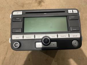 Begagnade Navigeringssystem Volkswagen Golf V Variant (1K5) 1.9 TDI Pris € 75,00 Marginaltabell erbjuds av F. van den Mosselaar autodemontage