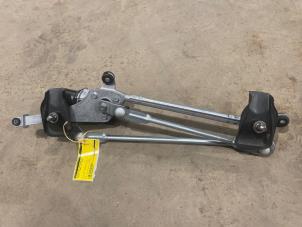 Begagnade Torkarmotor + mekanism Suzuki Vitara (LY/MY) 1.4 S Turbo 16V AllGrip Pris € 75,00 Marginaltabell erbjuds av F. van den Mosselaar autodemontage