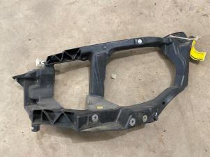 Gebruikte Koplampframe links Mitsubishi Colt (Z2/Z3) 1.3 16V Prijs € 14,99 Margeregeling aangeboden door F. van den Mosselaar autodemontage