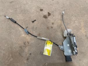 Gebruikte Deurslot Mechaniek 4Deurs links-voor Citroen C4 Cactus (0B/0P) 1.2 PureTech 110 12V Prijs € 25,00 Margeregeling aangeboden door F. van den Mosselaar autodemontage