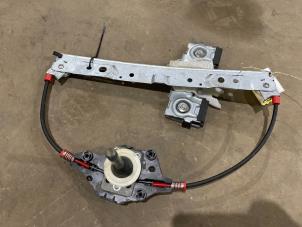 Gebruikte Ruitmechaniek 4Deurs links-achter Ford Fiesta 6 (JA8) 1.25 16V Prijs € 15,00 Margeregeling aangeboden door F. van den Mosselaar autodemontage