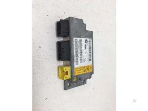 Begagnade Airbagmodul BMW 7 serie (E65/E66/E67) 735i,Li 3.6 V8 32V Pris € 15,00 Marginaltabell erbjuds av F. van den Mosselaar autodemontage