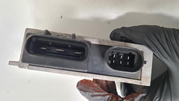 Glödstiftstimer från en Renault Kangoo Express (FC) 1.9 D 65 1998