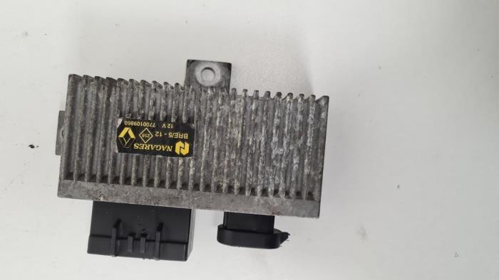 Glödstiftstimer från en Renault Kangoo Express (FC) 1.9 D 65 1998