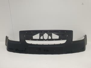 Begagnade Främre stötfångare Citroen C2 (JM) 1.4 Pris € 35,00 Marginaltabell erbjuds av F. van den Mosselaar autodemontage