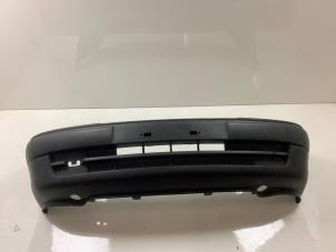 Begagnade Främre stötfångare Opel Astra F (53/54/58/59) 1.7 D GL/GLS Pris € 35,00 Marginaltabell erbjuds av F. van den Mosselaar autodemontage