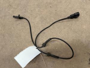 Gebruikte ABS Sensor Jaguar XE 2.0 D E-Performance 16V Prijs € 20,00 Margeregeling aangeboden door F. van den Mosselaar autodemontage