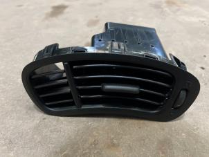 Gebruikte Luchtrooster Dashboard Fiat Panda/Pandina (312) 0.9 TwinAir Turbo 80 Prijs € 12,50 Margeregeling aangeboden door F. van den Mosselaar autodemontage