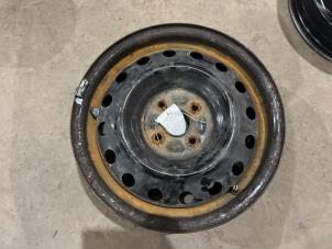 Gebruikte Velg Toyota Corolla (E12) 1.4 16V VVT-i Prijs € 20,00 Margeregeling aangeboden door F. van den Mosselaar autodemontage