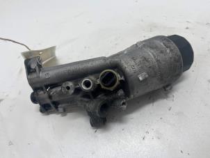 Begagnade Oljefilterhus Jaguar XE 2.0 D E-Performance 16V Pris € 35,00 Marginaltabell erbjuds av F. van den Mosselaar autodemontage