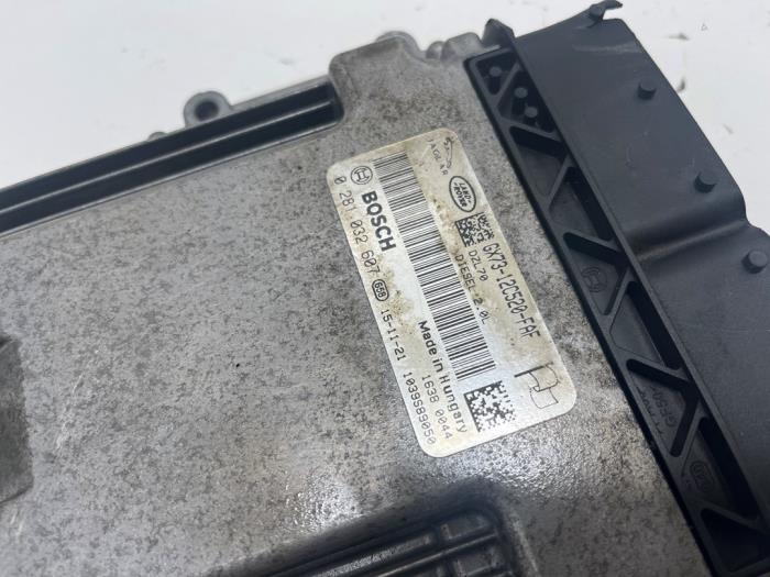 Dator, motorstyrning från en Jaguar XE 2.0 D E-Performance 16V 2016