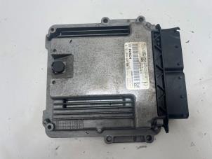 Begagnade Dator, motorstyrning Jaguar XE 2.0 D E-Performance 16V Pris € 100,00 Marginaltabell erbjuds av F. van den Mosselaar autodemontage