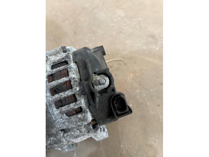 Dynamo från en Ford Focus 3 Wagon 1.5 TDCi ECOnetic 2016