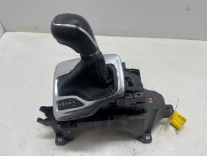 Begagnade Automatisk växelväljare Opel Insignia Grand Sport 1.5 Turbo 16V 165 Pris € 75,00 Marginaltabell erbjuds av F. van den Mosselaar autodemontage