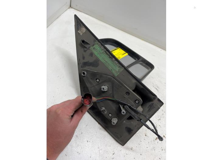 Skärmspegel, höger från en Ford Transit Connect 1.8 TDCi 2004