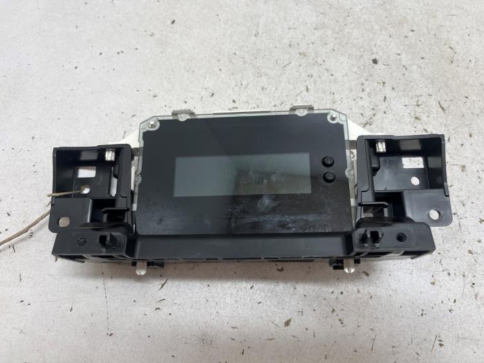 Display Interieur van een Ford Focus 3 1.0 Ti-VCT EcoBoost 12V 100 2012