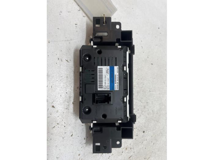 Display Interieur van een Ford Focus 3 1.0 Ti-VCT EcoBoost 12V 100 2012