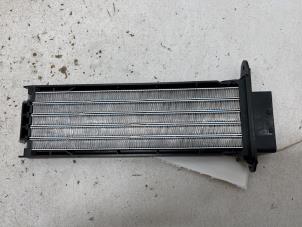 Begagnade Värmeelement Peugeot 308 SW (L4/L9/LC/LJ/LR) 1.6 BlueHDi 120 Pris € 14,50 Marginaltabell erbjuds av F. van den Mosselaar autodemontage