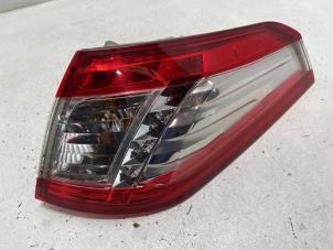 Używane Baklykta, höger Peugeot 508 SW (8E/8U) 2.0 HDiF 16V Autom. Cena € 90,00 Procedura marży oferowane przez F. van den Mosselaar autodemontage