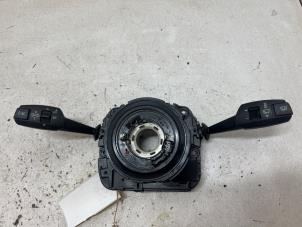 Begagnade Spak, rattstång BMW 3 serie (E93) 320i 16V Pris € 35,00 Marginaltabell erbjuds av F. van den Mosselaar autodemontage