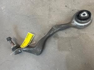 Gebruikte Triangel links-voor BMW 3 serie (E90) 328i 24V Prijs € 15,00 Margeregeling aangeboden door F. van den Mosselaar autodemontage