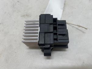 Gebruikte Kachel Weerstand Opel Insignia 2.0 CDTI 16V 130 Ecotec Prijs € 10,00 Margeregeling aangeboden door F. van den Mosselaar autodemontage