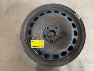 Begagnade Hjul Volkswagen Passat Variant (3C5) 1.9 TDI Pris € 20,00 Marginaltabell erbjuds av F. van den Mosselaar autodemontage