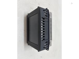 Begagnade Innerdisplay Opel Vectra C 2.2 16V Pris € 20,00 Marginaltabell erbjuds av F. van den Mosselaar autodemontage