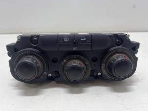 Gebruikte Kachel Bedieningspaneel Seat Altea XL (5P5) 1.6 Prijs € 25,00 Margeregeling aangeboden door F. van den Mosselaar autodemontage