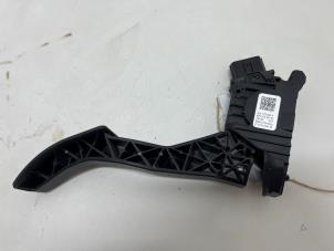 Używane Pedal gazu Audi A3 Limousine (8YS) 2.0 30 TDI 16V Cena € 35,00 Procedura marży oferowane przez F. van den Mosselaar autodemontage