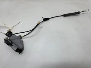 Gebruikte Deurslot Mechaniek 4Deurs links-achter Peugeot 308 (4A/C) 1.6 VTI 16V Prijs € 14,99 Margeregeling aangeboden door F. van den Mosselaar autodemontage