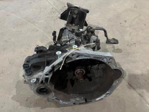 Begagnade Växellåda Kia Picanto (TA) 1.0 12V Pris € 200,00 Marginaltabell erbjuds av F. van den Mosselaar autodemontage