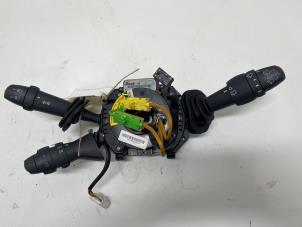 Gebruikte Combischakelaar Stuurkolom Fiat Stilo (192A/B) 2.4 20V Abarth 3-Drs. Prijs € 25,00 Margeregeling aangeboden door F. van den Mosselaar autodemontage