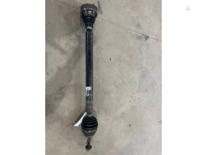Begagnade Drivaxel, höger fram Volkswagen Eos (1F7/F8) 1.4 TSI 16V BlueMotion Pris € 50,00 Marginaltabell erbjuds av F. van den Mosselaar autodemontage