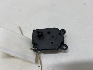 Gebruikte Kachelklep Motor Opel Insignia Sports Tourer 2.0 CDTI 16V 130 ecoFLEX Prijs € 15,00 Margeregeling aangeboden door F. van den Mosselaar autodemontage